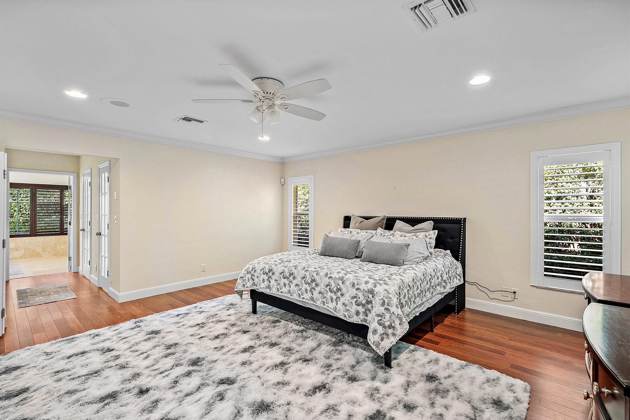 2121 Areca Palm Road