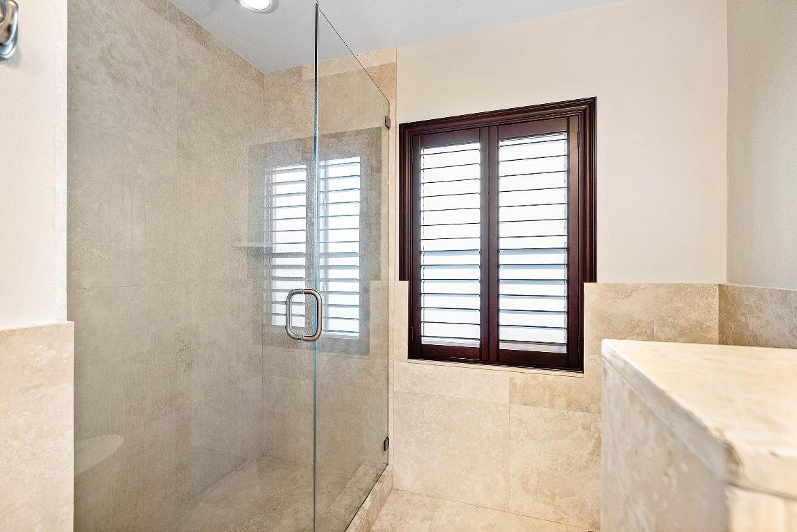 2121 Areca Palm Road