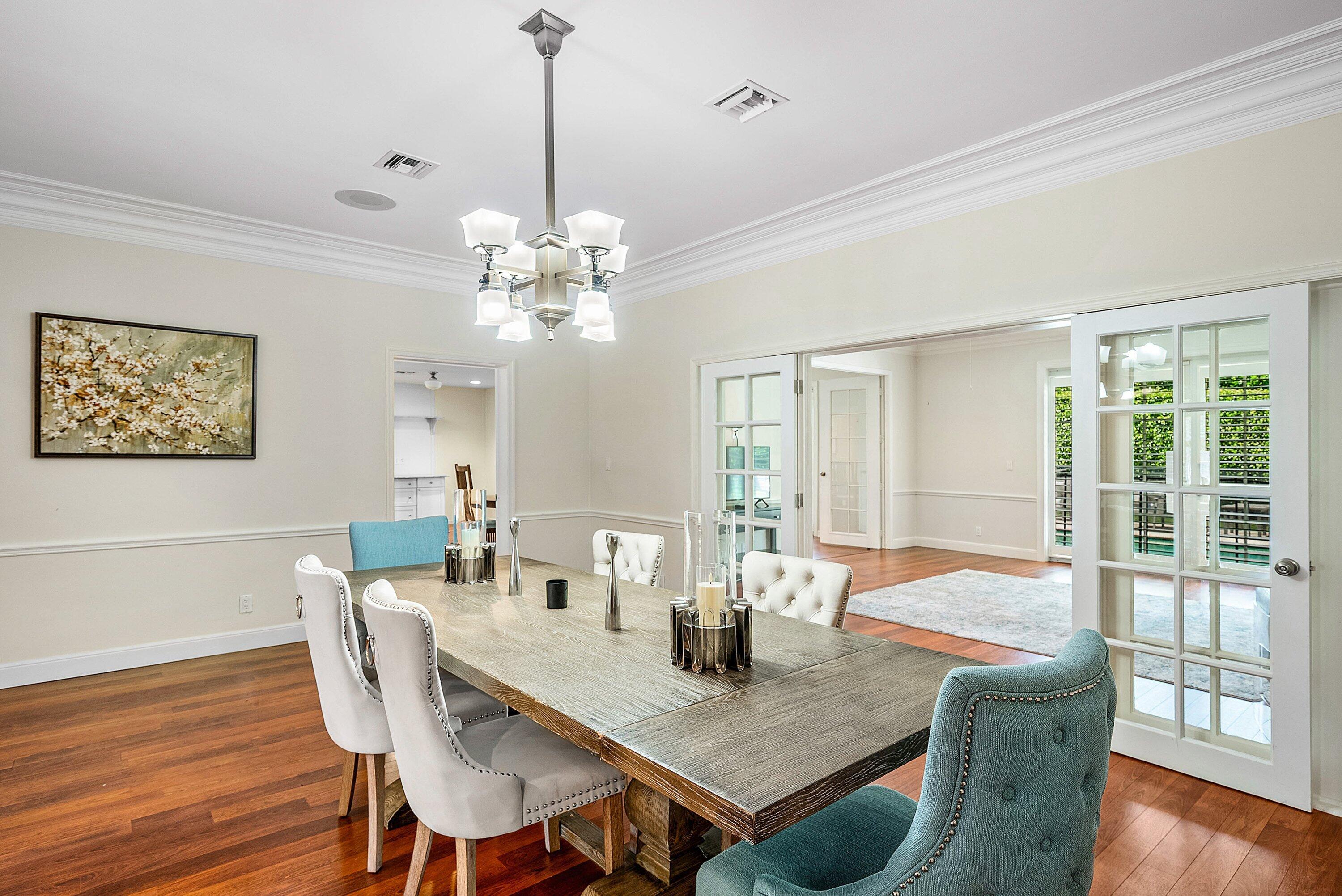 2121 Areca Palm Road