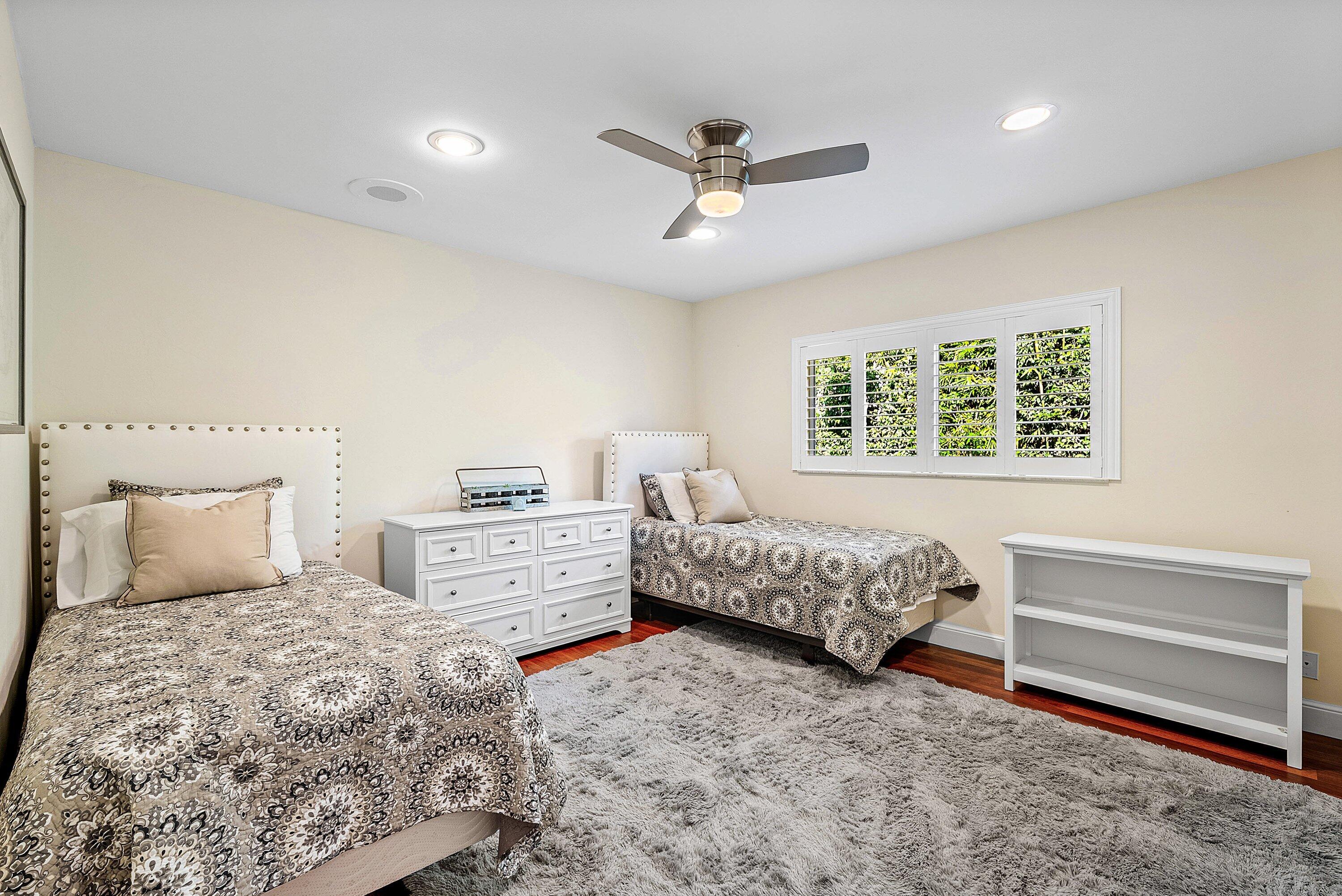 2121 Areca Palm Road