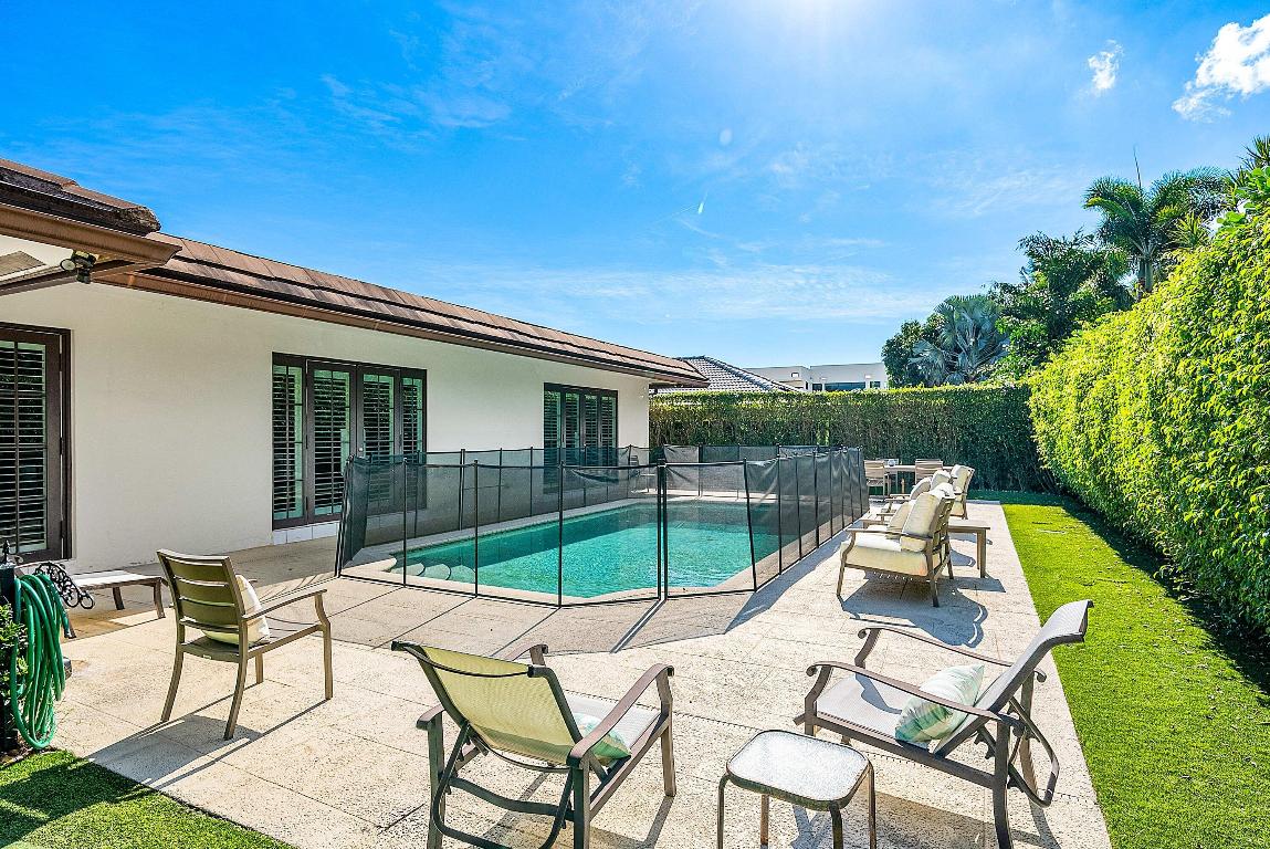 2121 Areca Palm Road