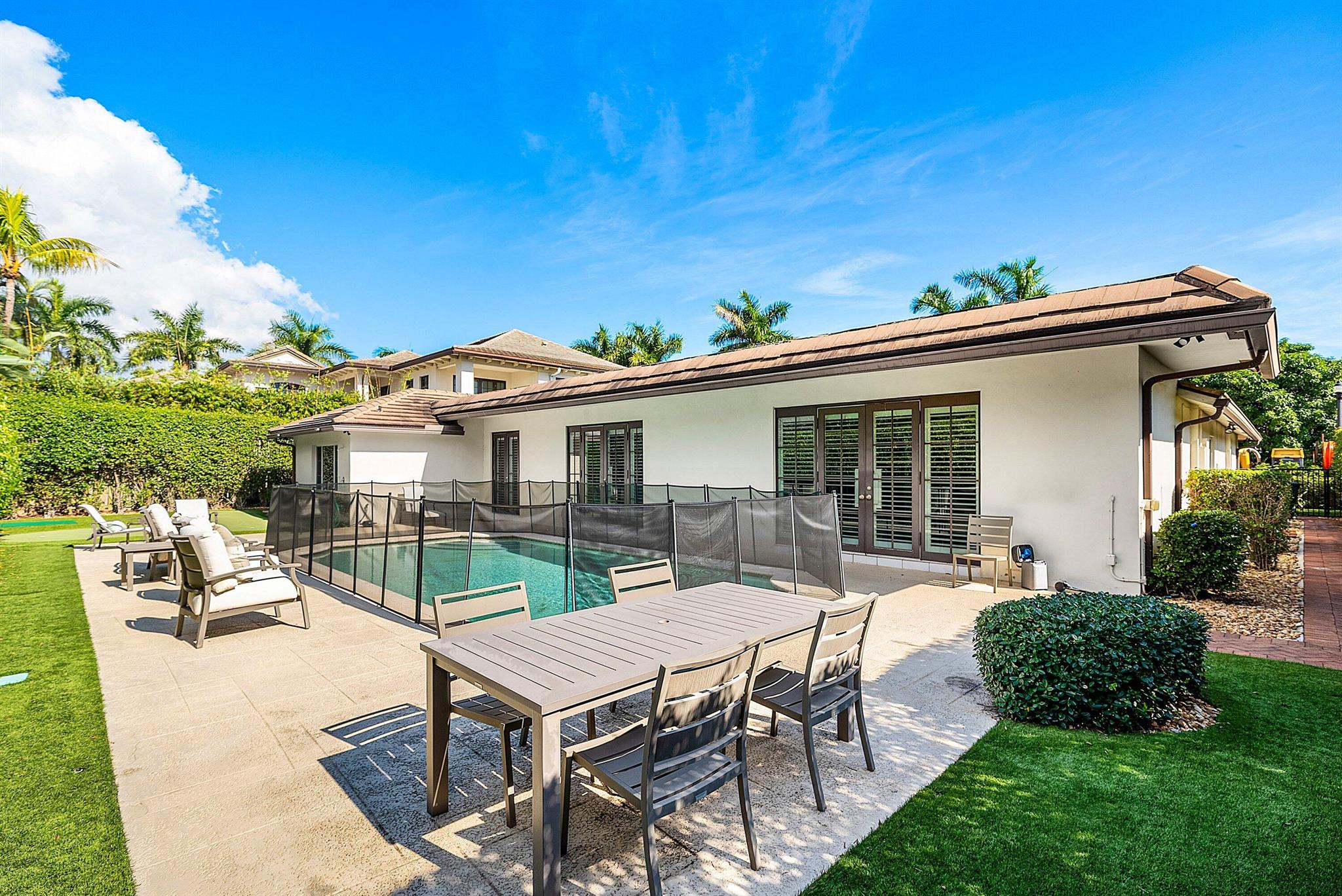 2121 Areca Palm Road