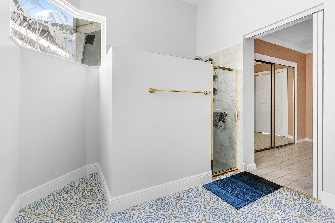 2041 Thatch Palm Drive