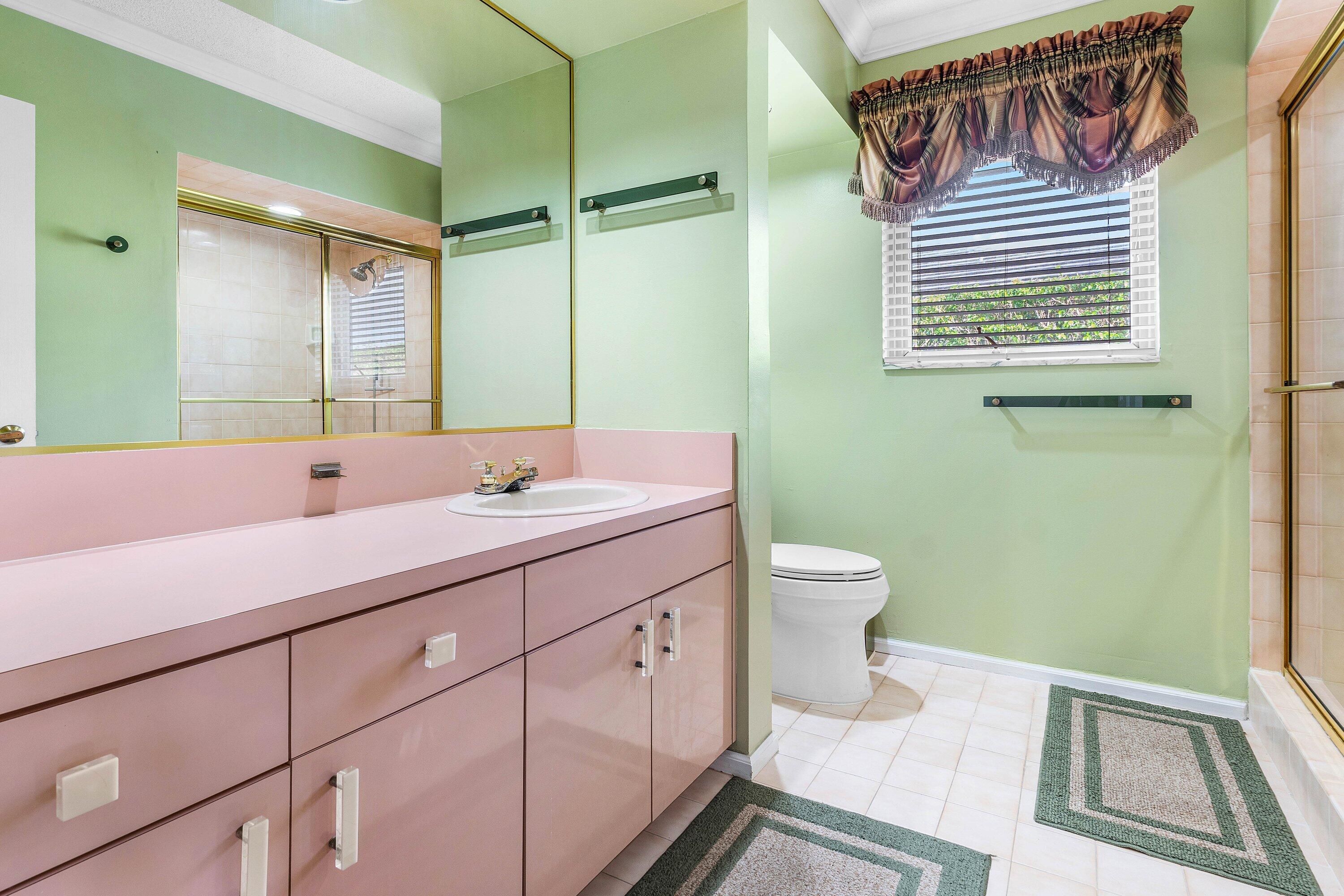 2041 Thatch Palm Drive