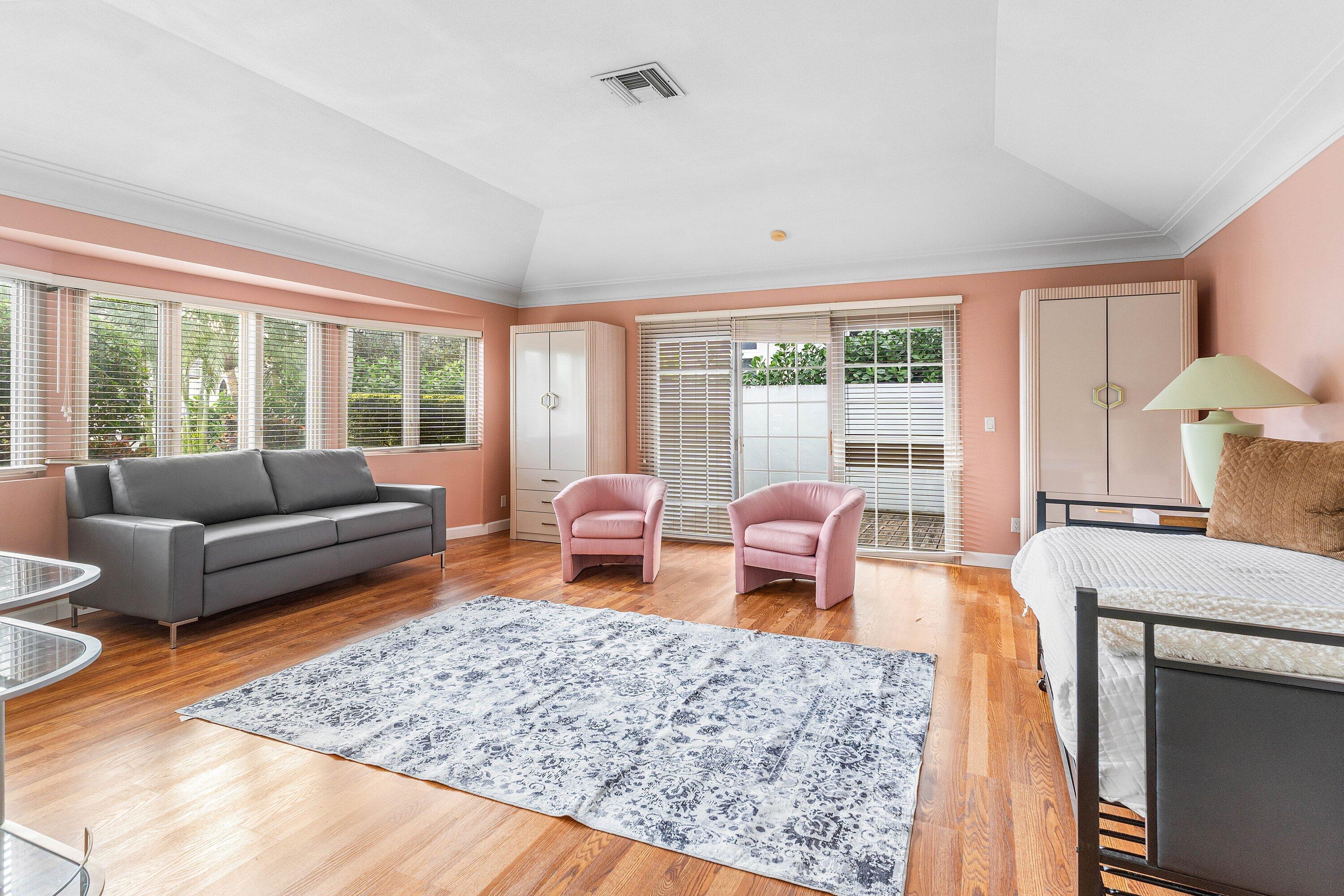 2041 Thatch Palm Drive