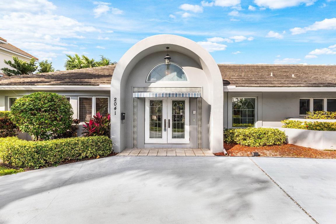 2041 Thatch Palm Drive