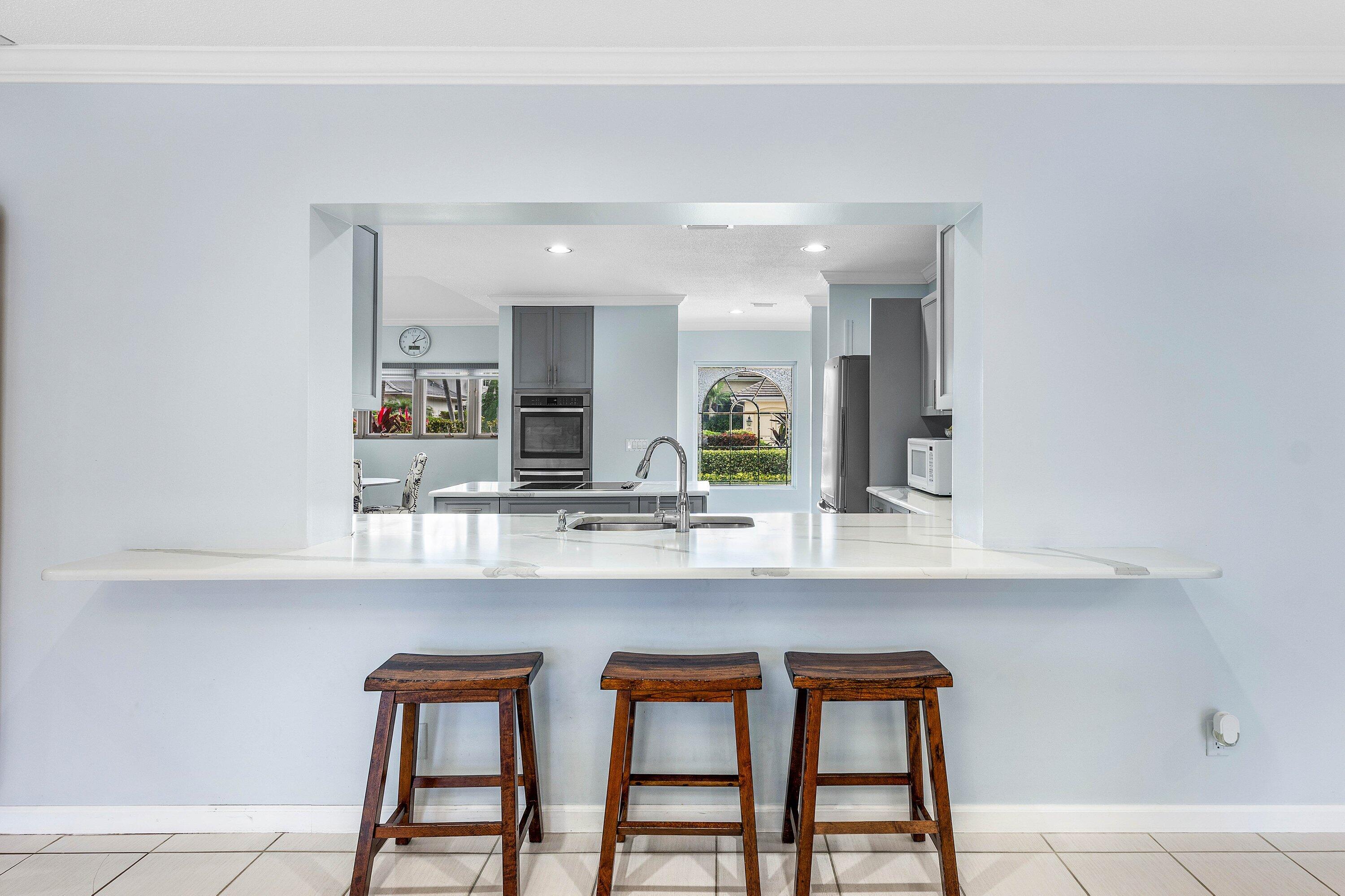 2041 Thatch Palm Drive