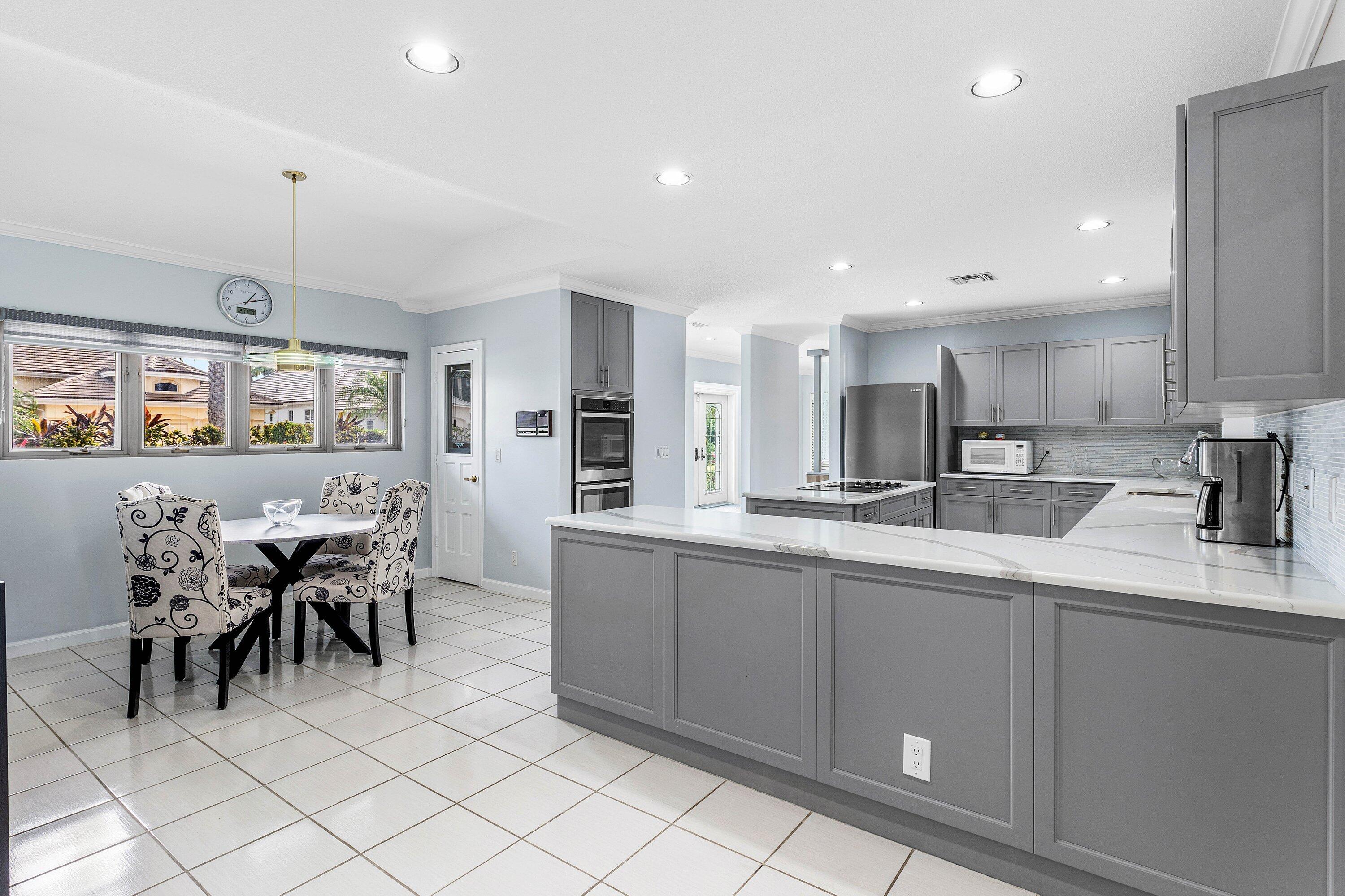 2041 Thatch Palm Drive