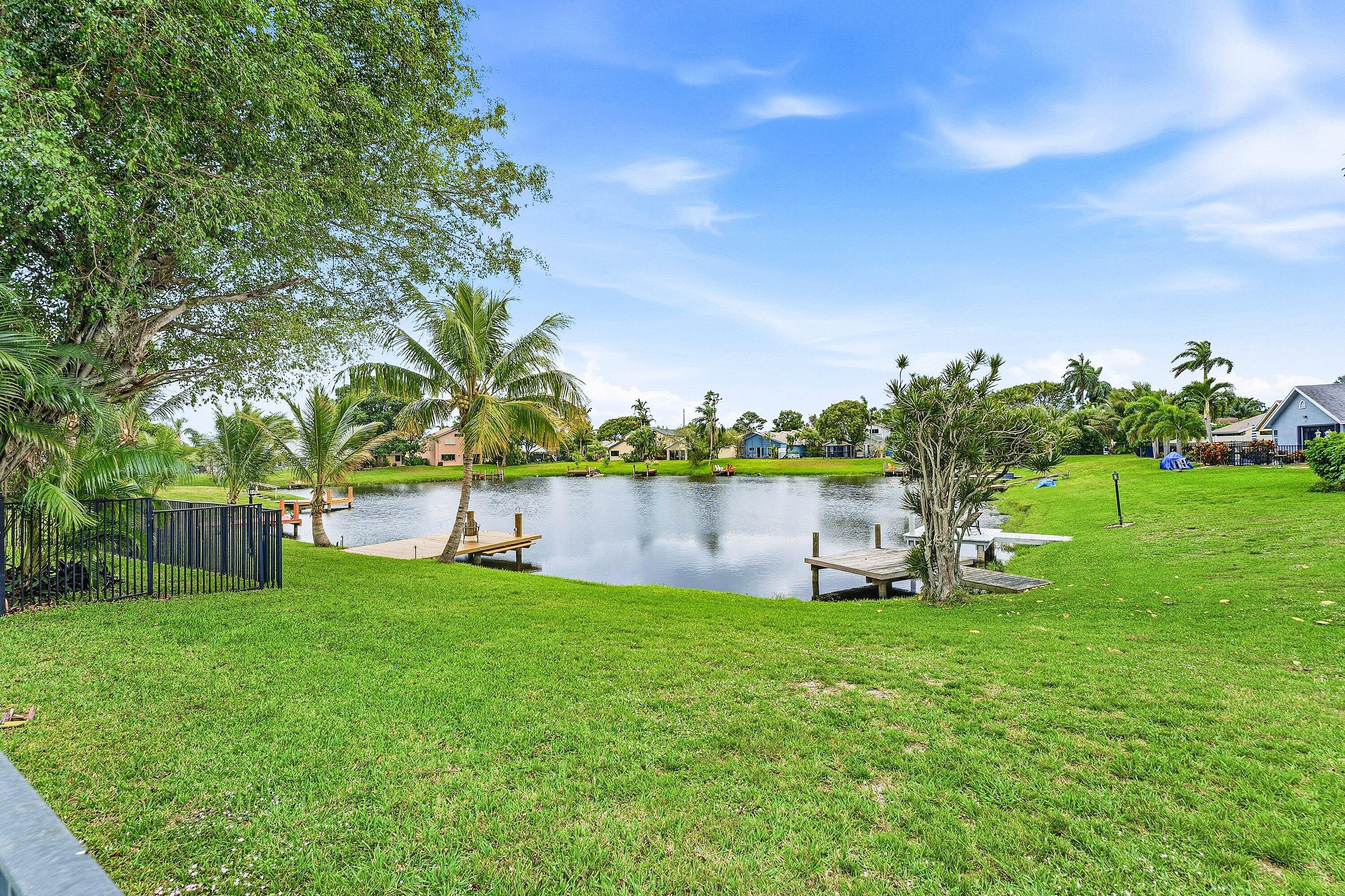 1221 NW 19th Ter