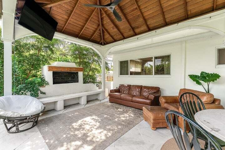 499 NE 28th Rd