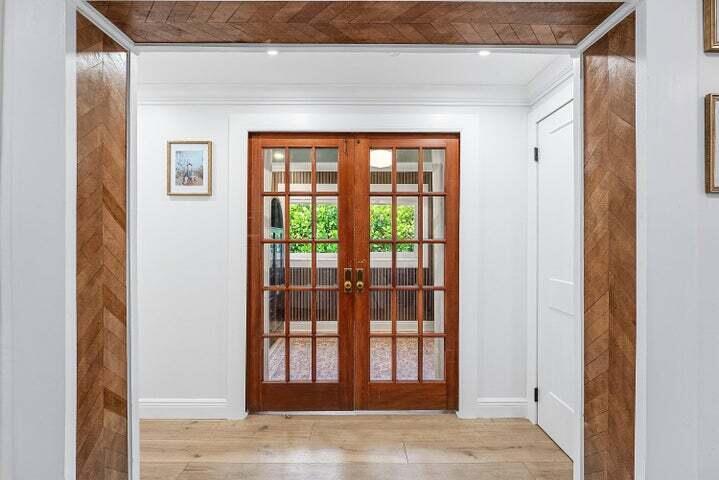 499 NE 28th Rd