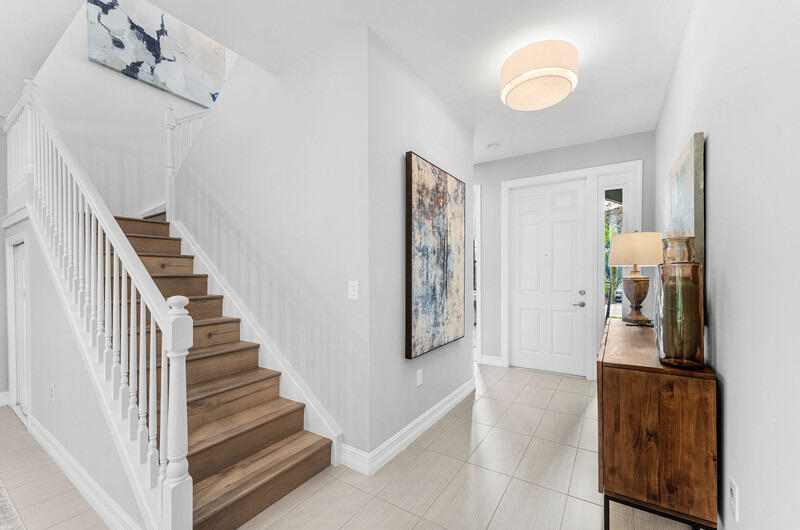 8091 Snowflake Obsidian Trail