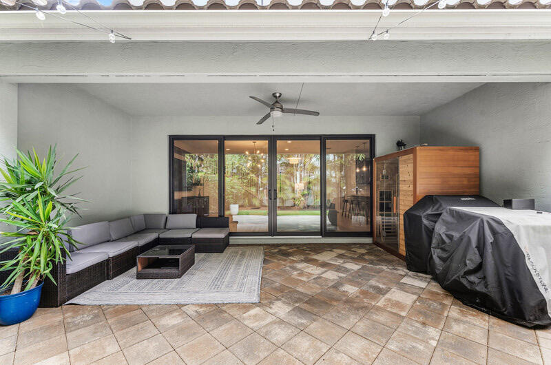 8091 Snowflake Obsidian Trail