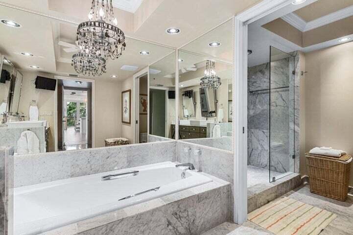 901 E Camino Real 5d