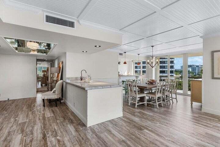 901 E Camino Real 5d