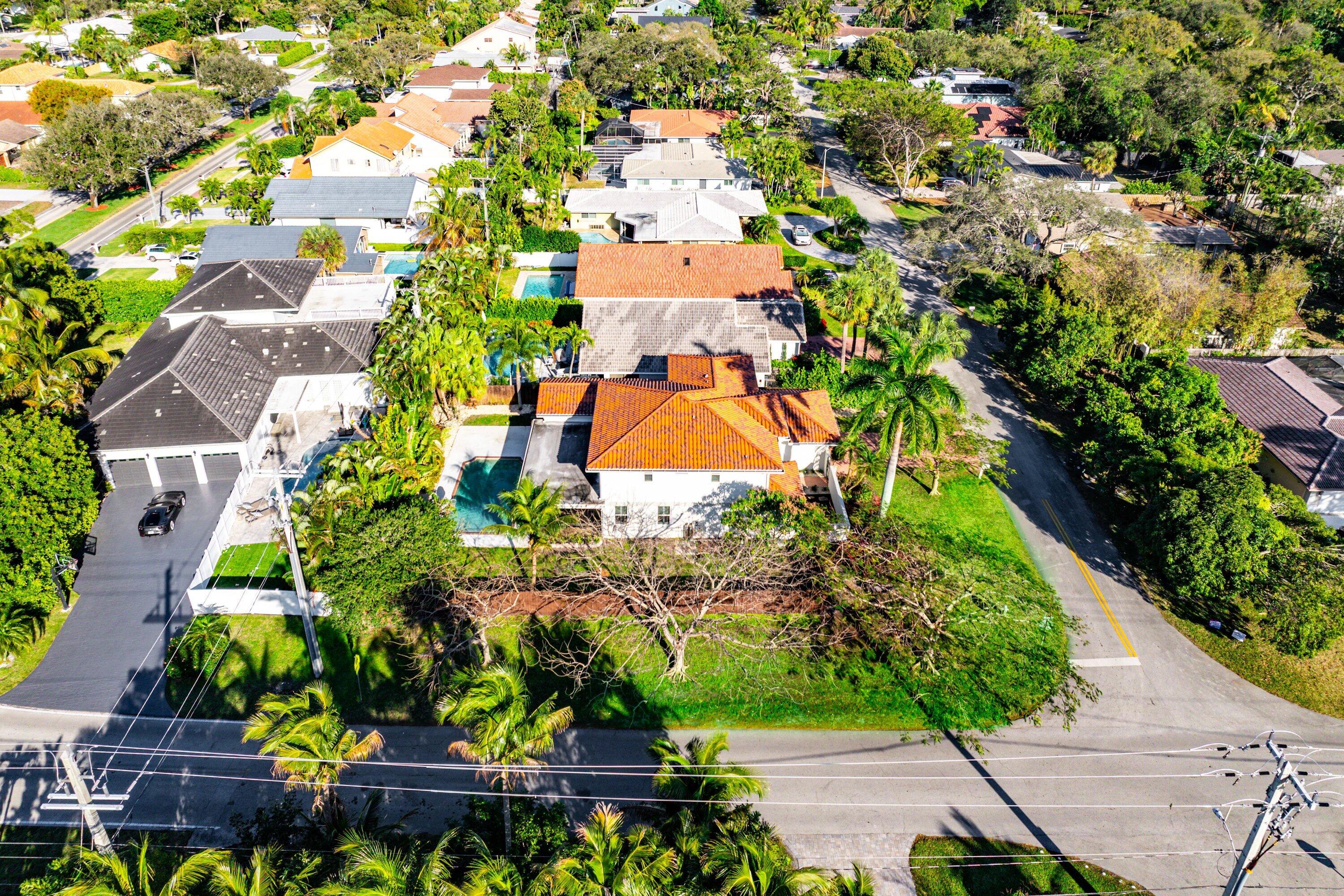 1199 SW 19th St