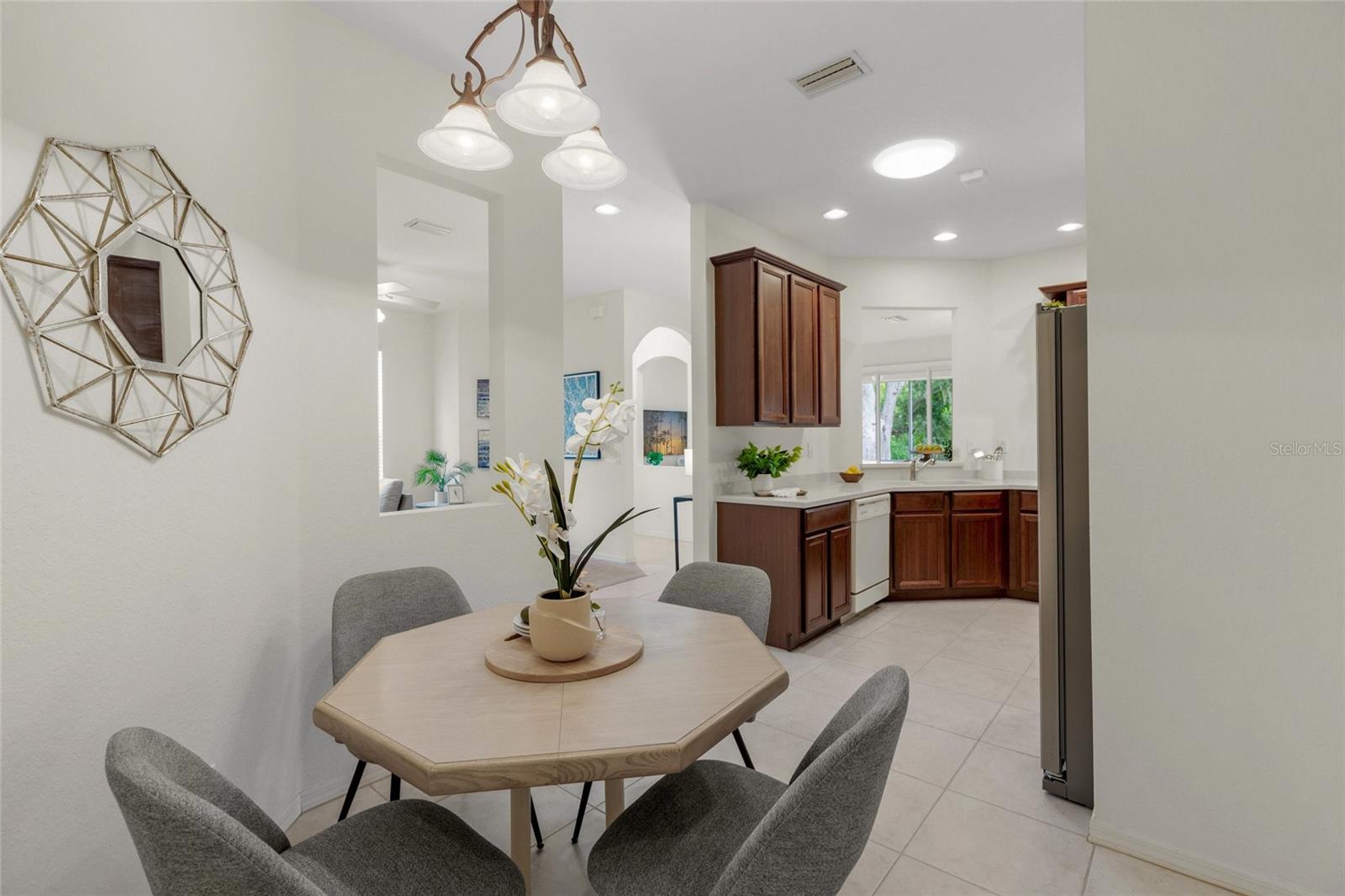4443 KARIBA LAKE TER
