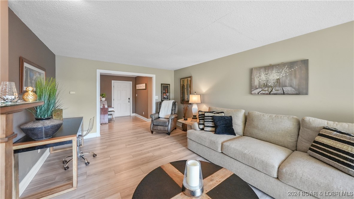 3 Willow Road