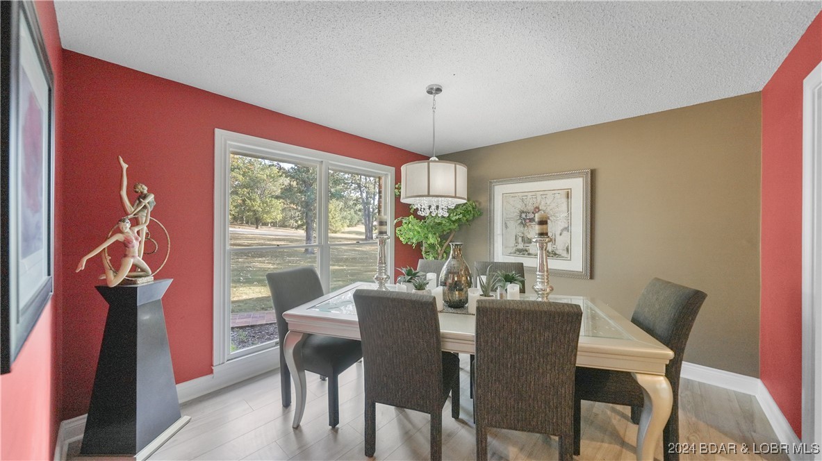 3 Willow Road