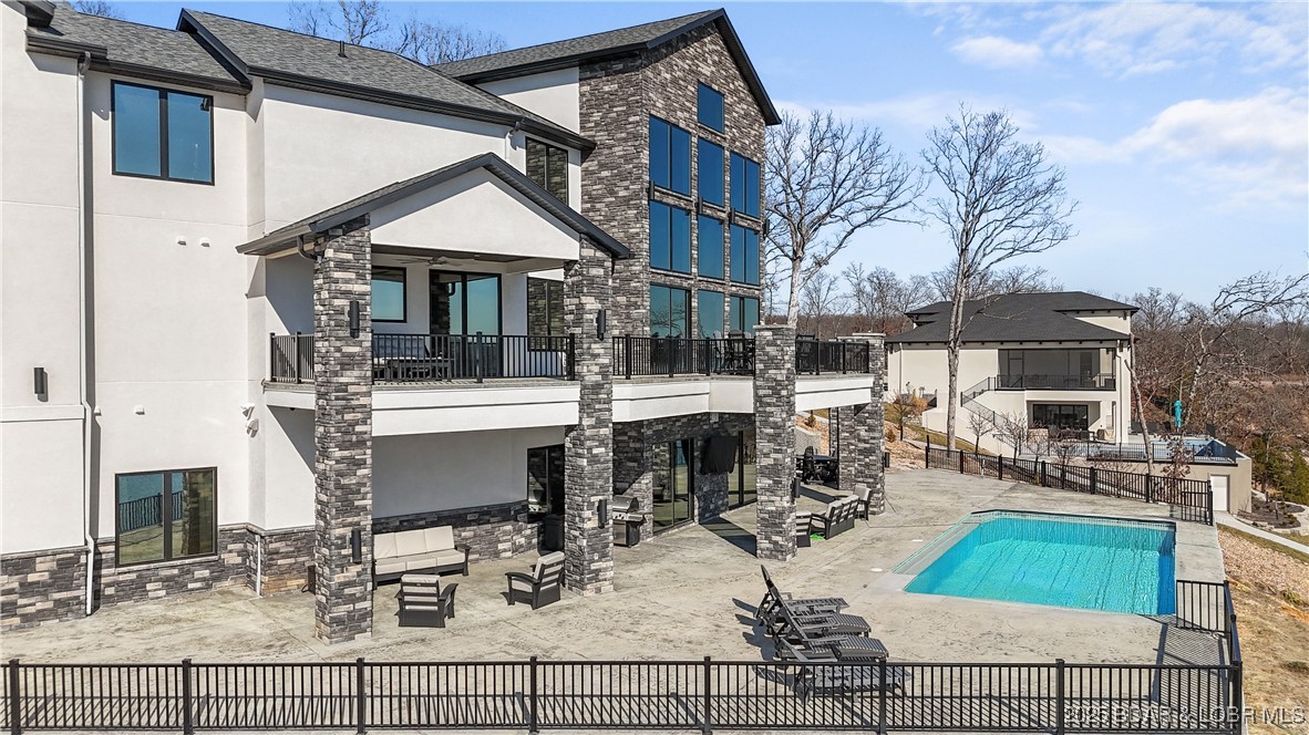 147 Forest Trace
