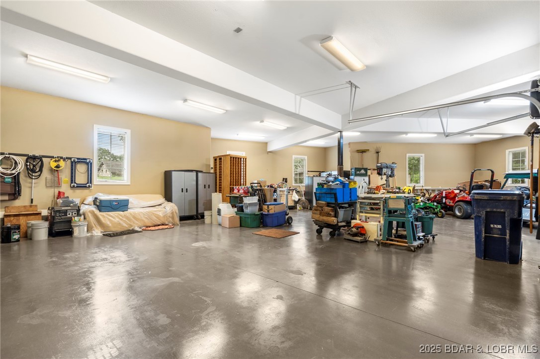 119 Silver Oak Way