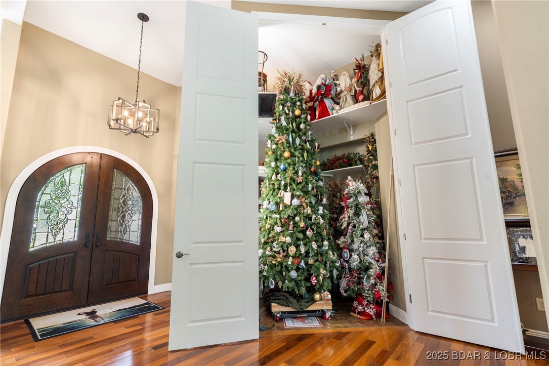 119 Silver Oak Way