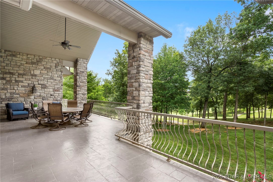 119 Silver Oak Way