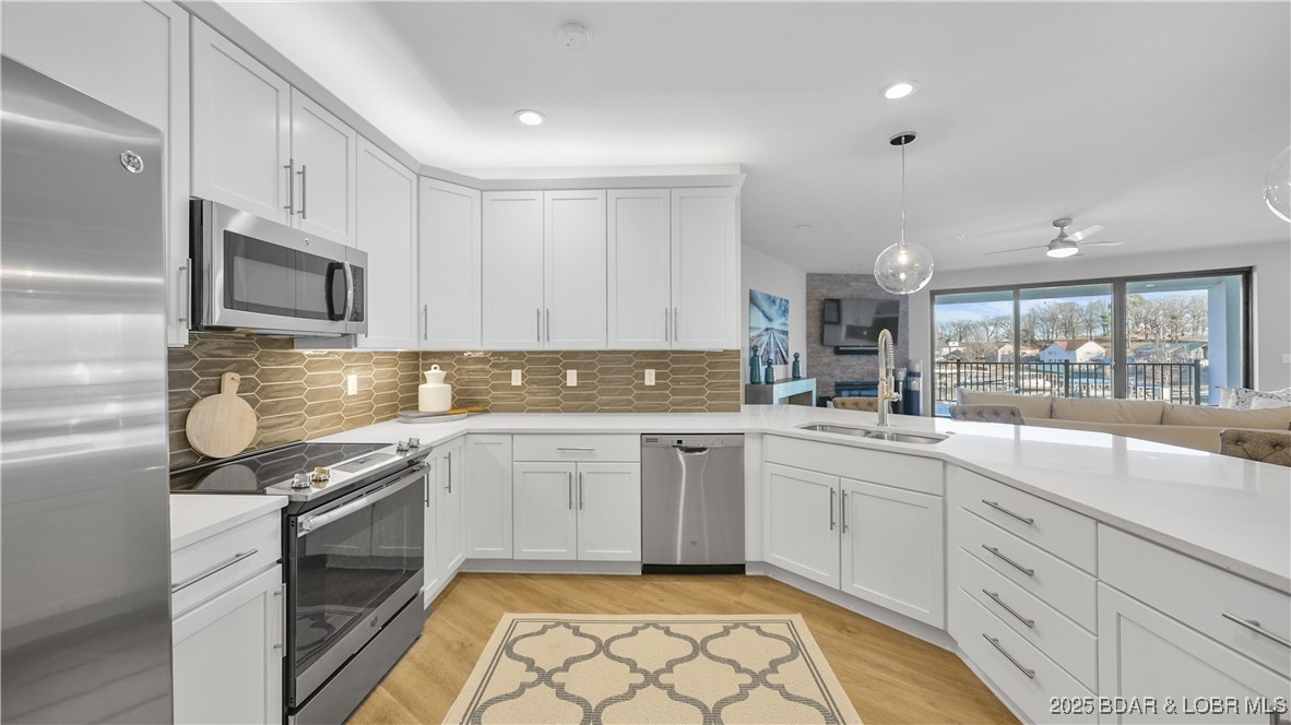 166 Captiva Drive 1E