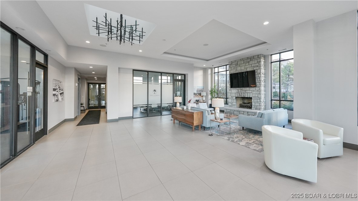 166 Captiva Drive 1E