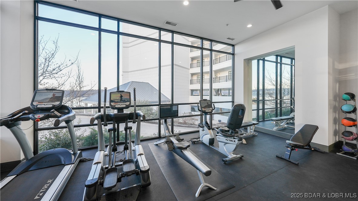 166 Captiva Drive 1E