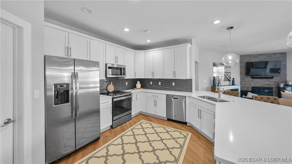 166 Captiva Drive 1E