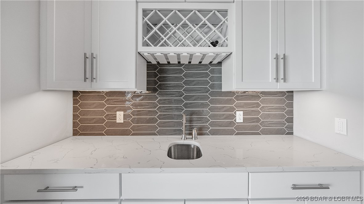 166 Captiva Drive 1E