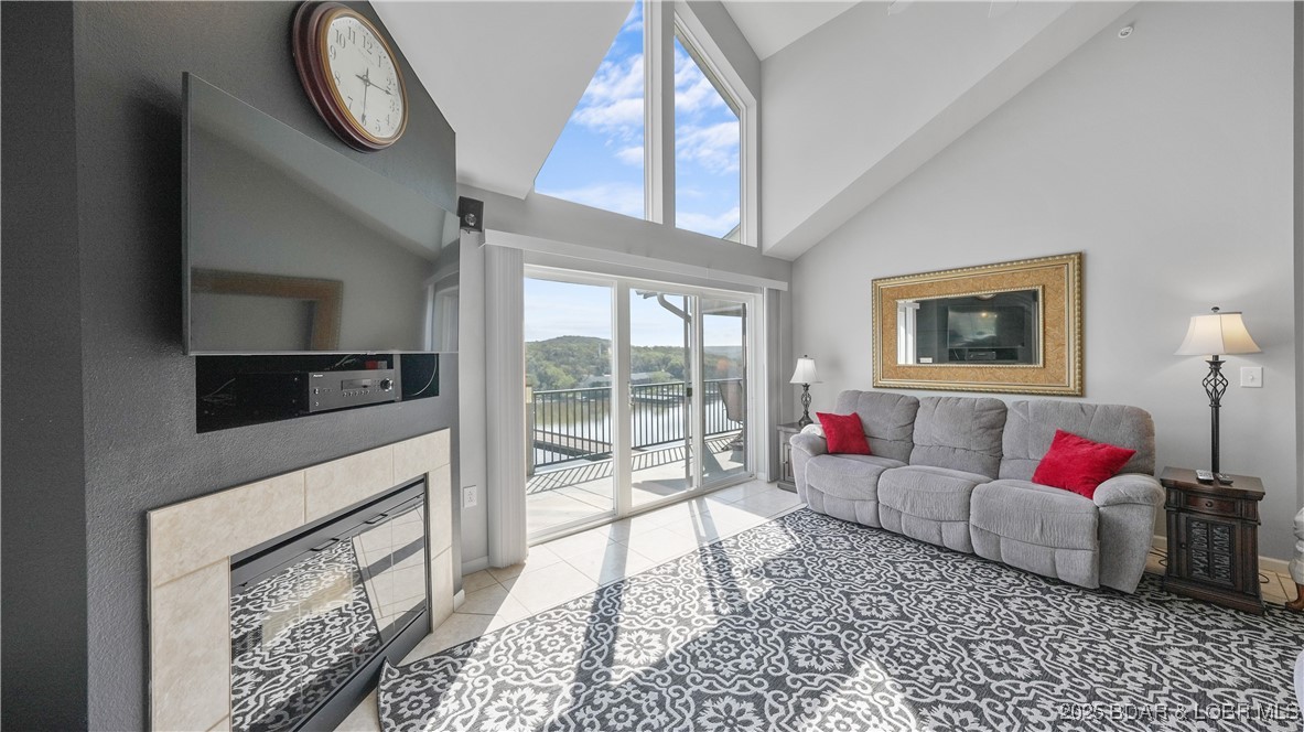 75 Cedar Heights Lane 4D