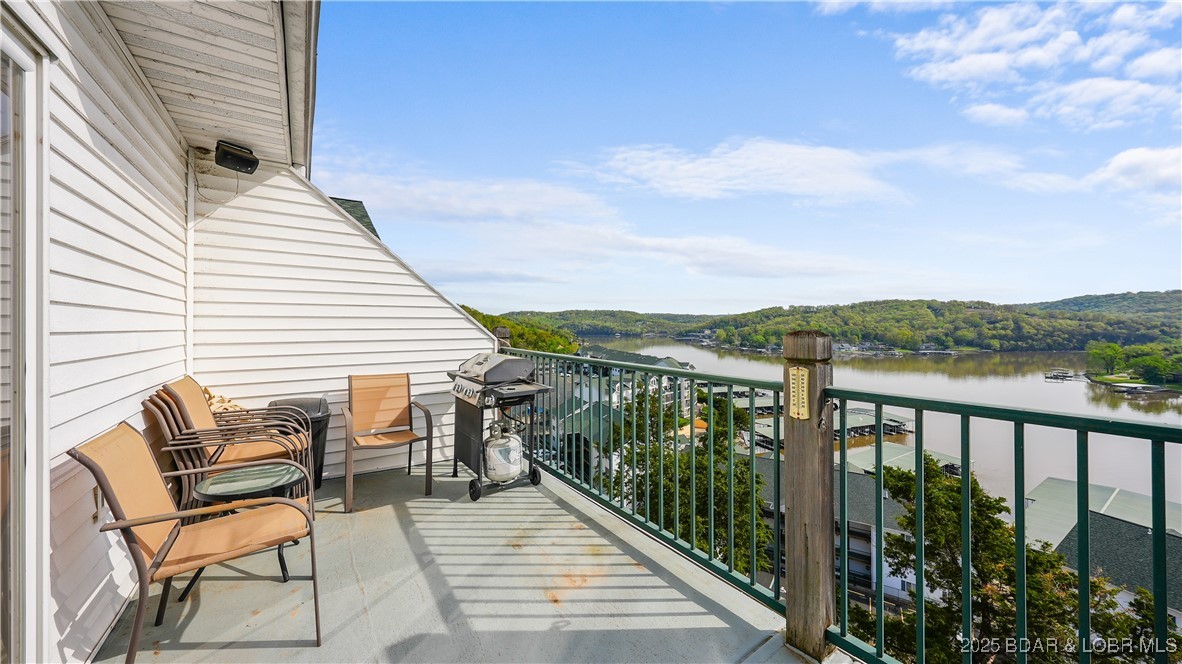 75 Cedar Heights Lane 4D