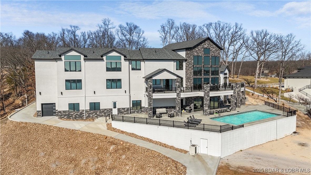 147 Forest Trace
