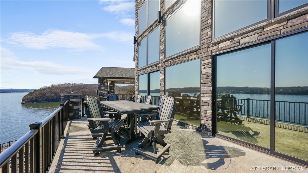 147 Forest Trace