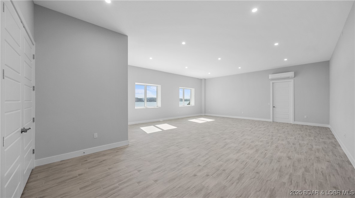 147 Forest Trace