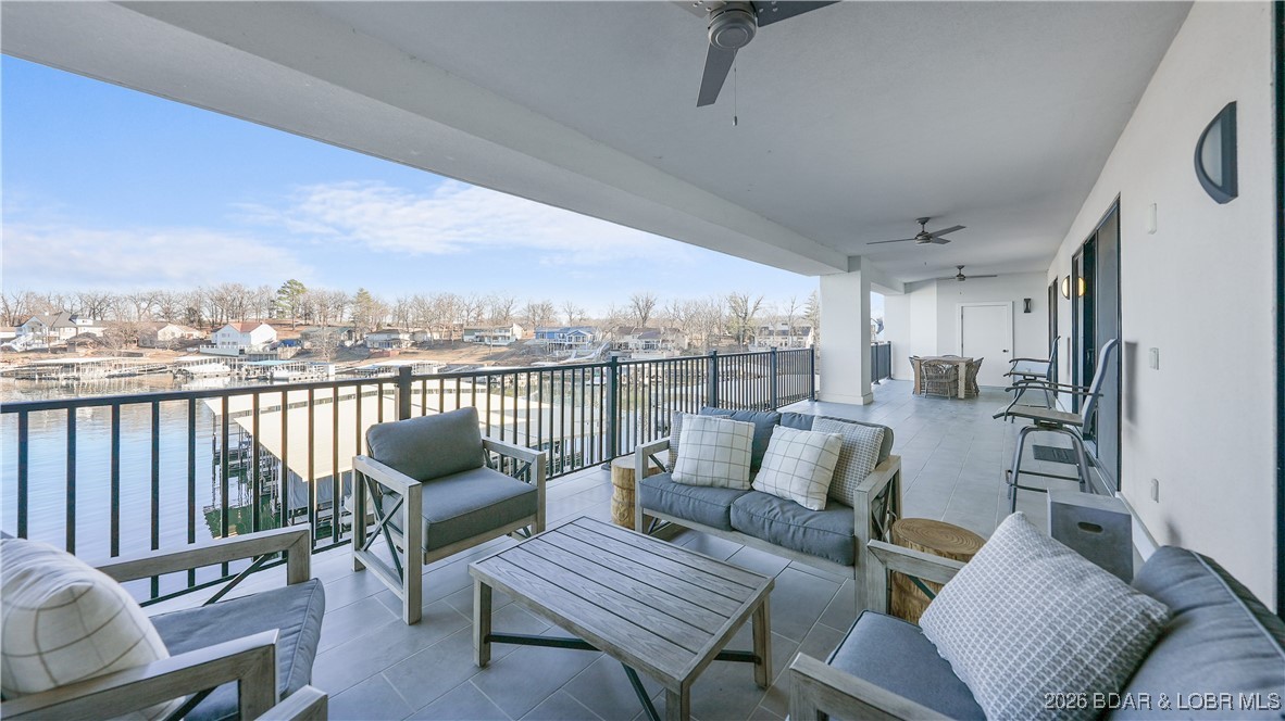 166 Captiva Drive 1E