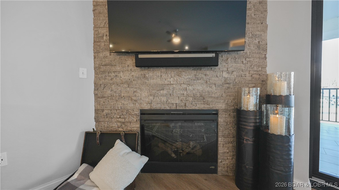 166 Captiva Drive 1E