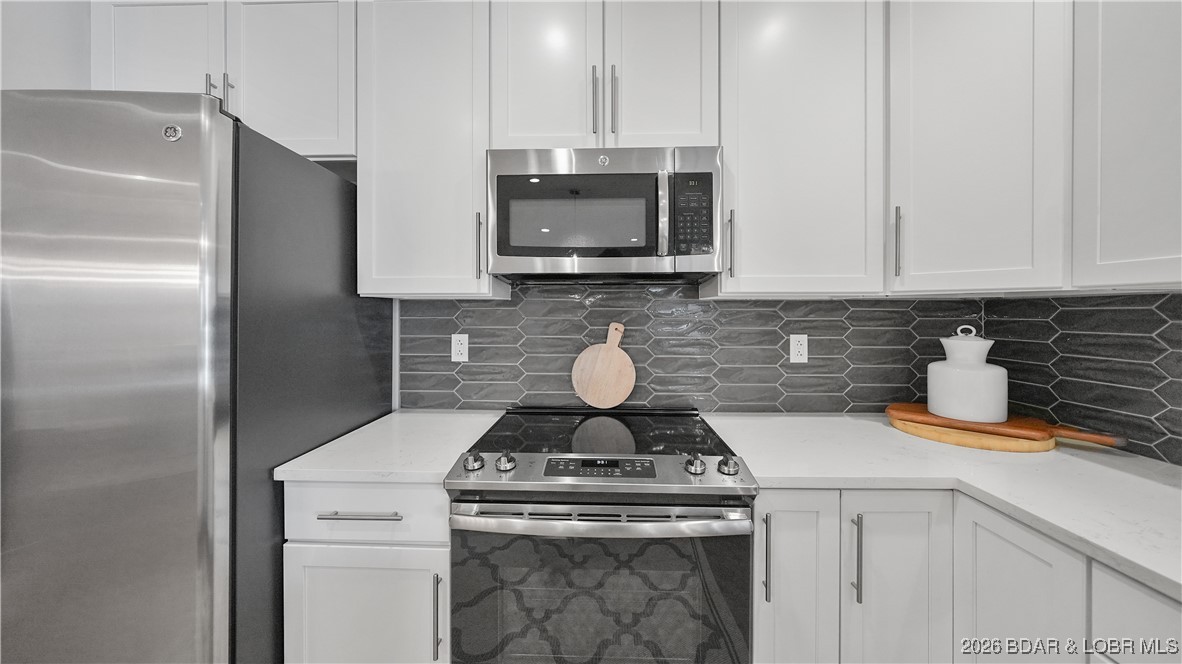 166 Captiva Drive 1E