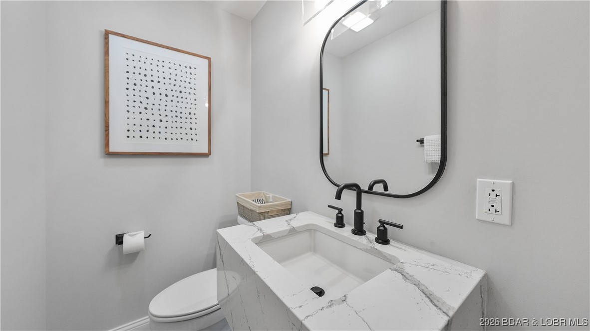 166 Captiva Drive 1E