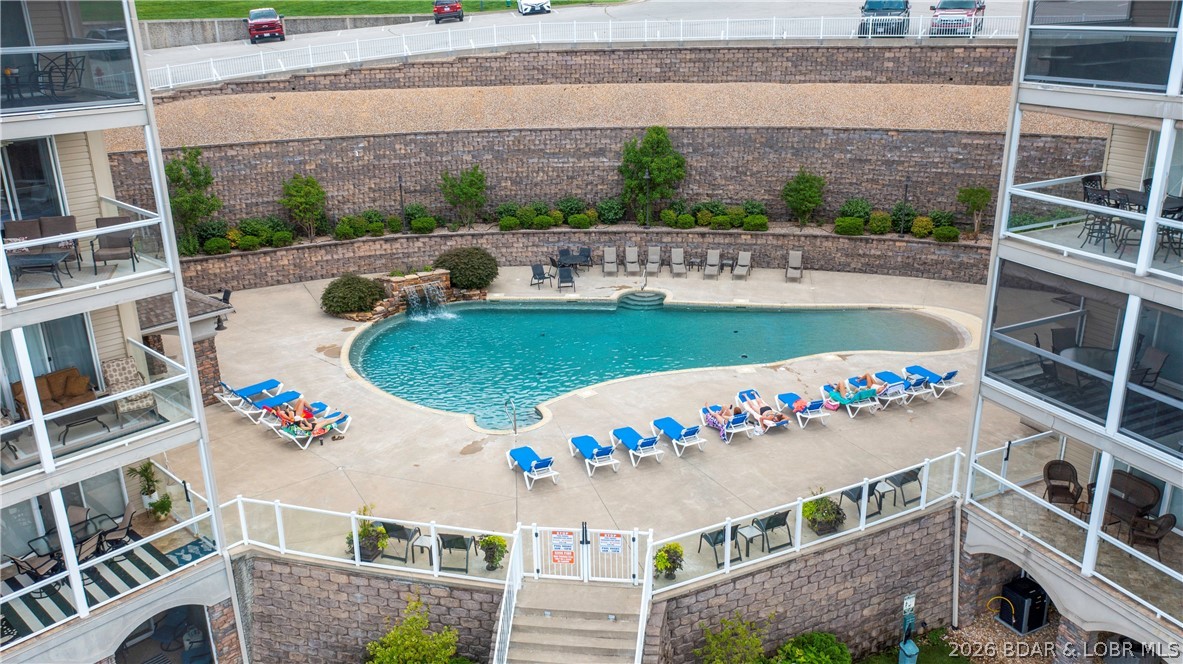 1205 Lands End Parkway 536