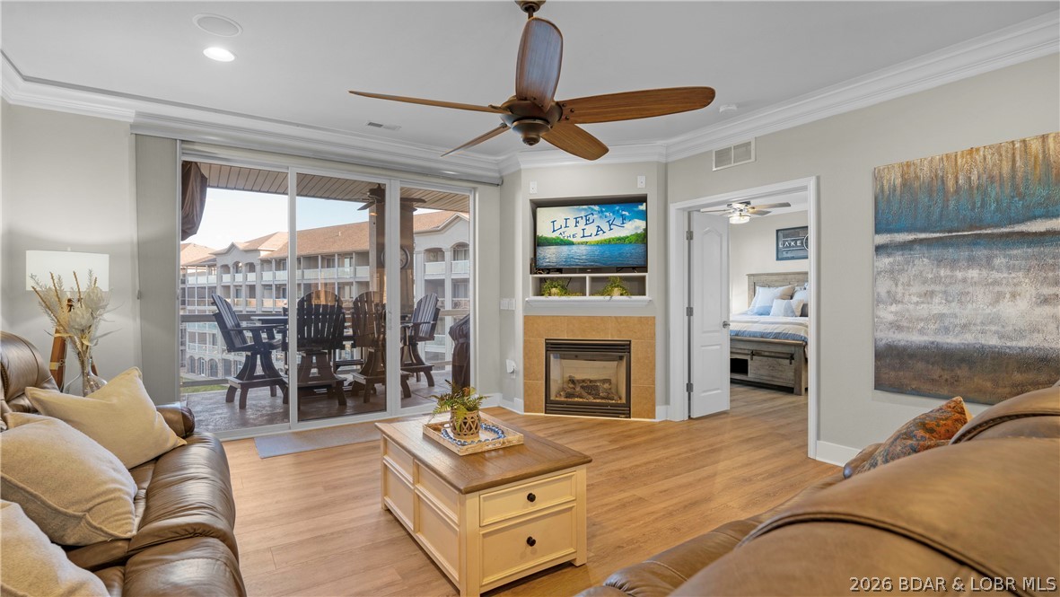 1205 Lands End Parkway 536