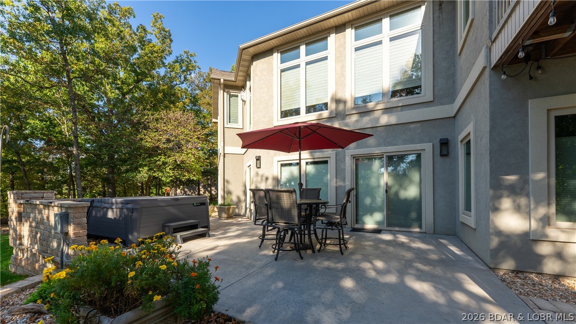 88 Eastwood Court