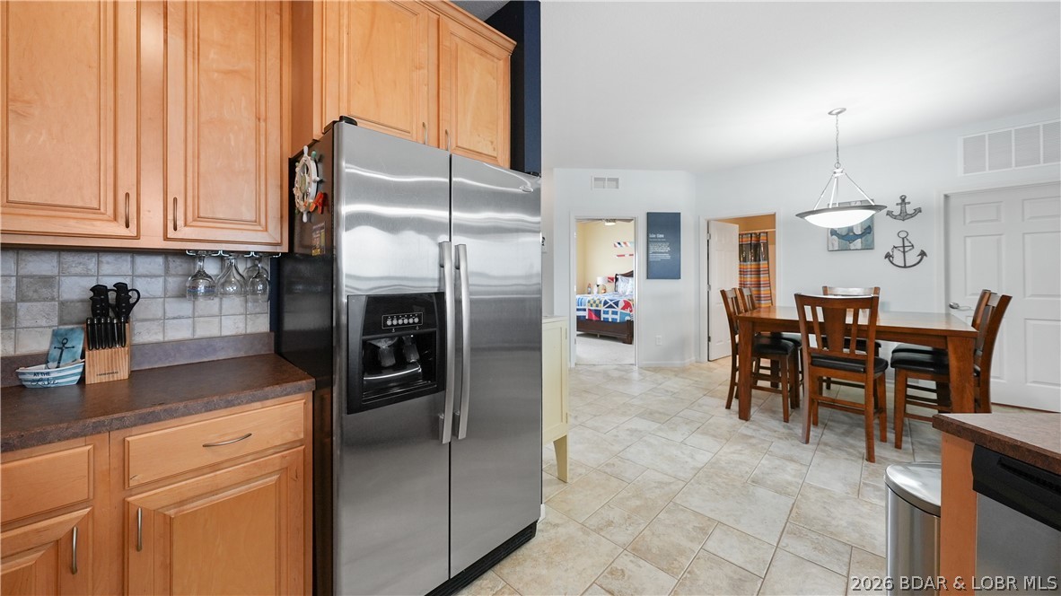 1210 Lands End Parkway 314