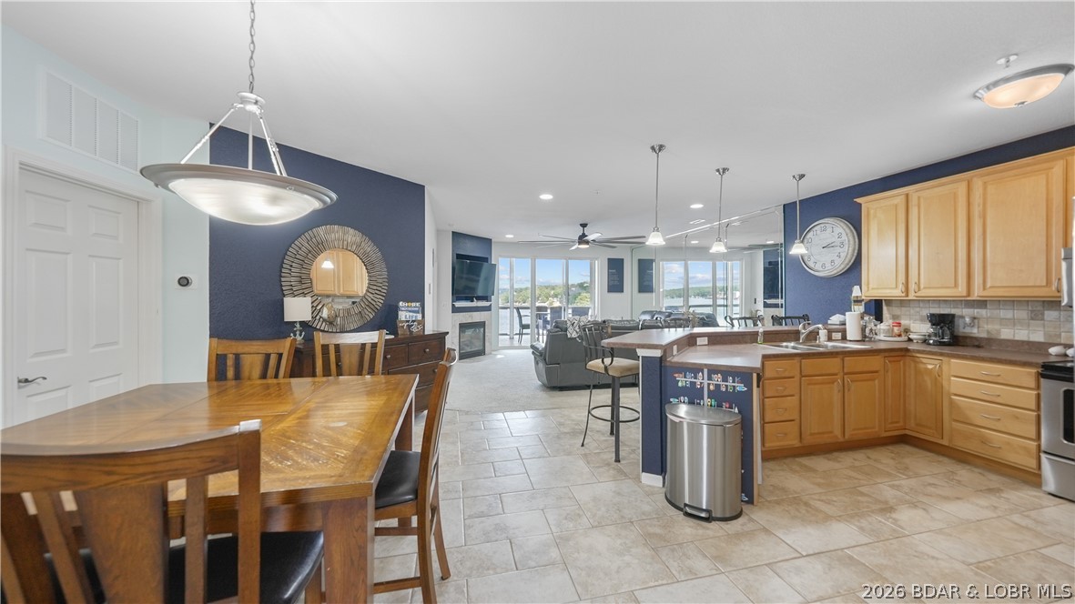 1210 Lands End Parkway 314