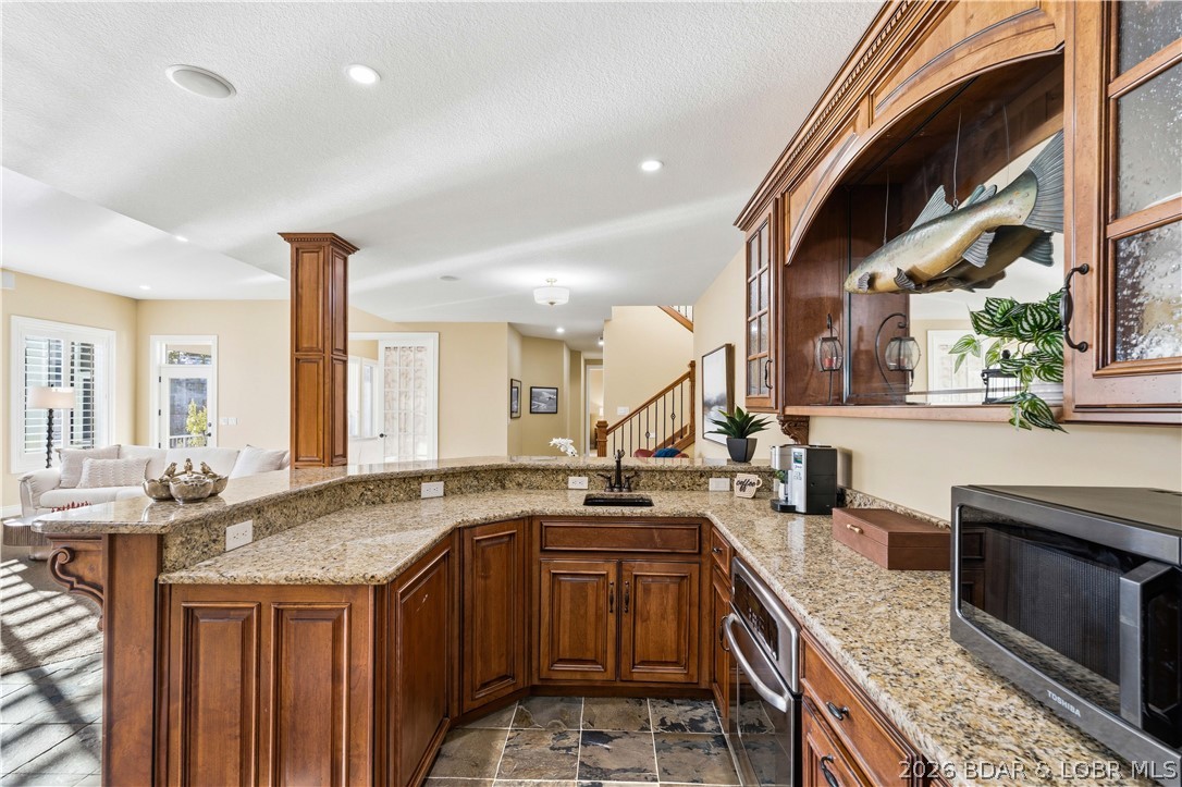 1040 Brookhaven Lane