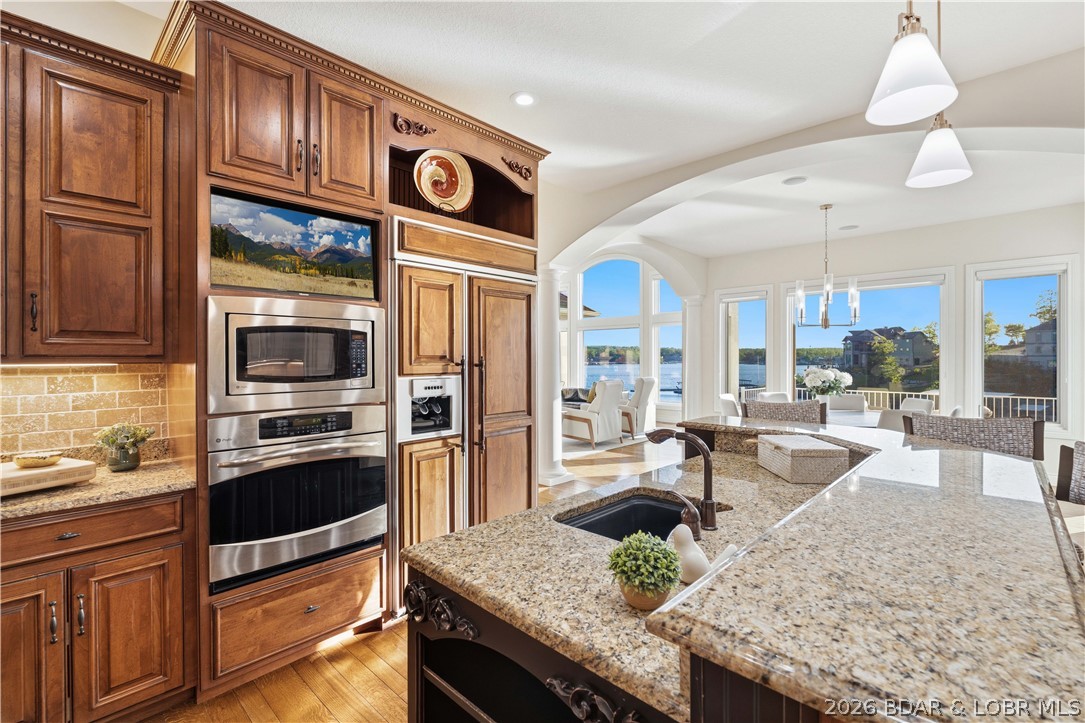 1040 Brookhaven Lane