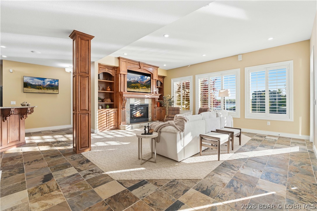 1040 Brookhaven Lane