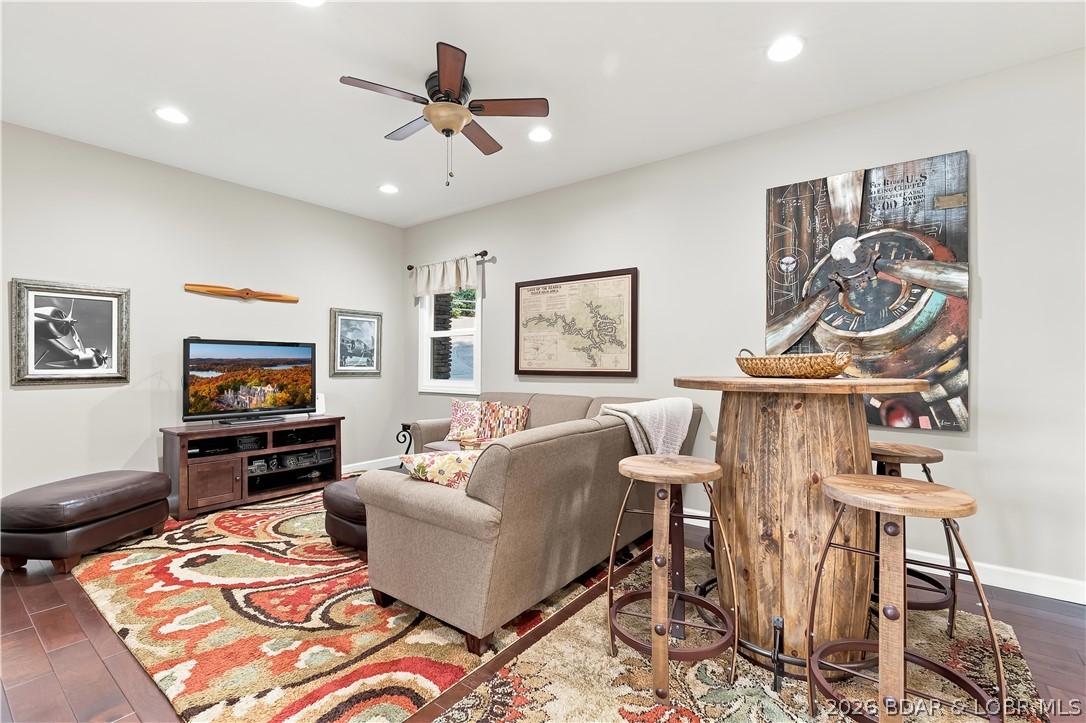423 Kona Cove